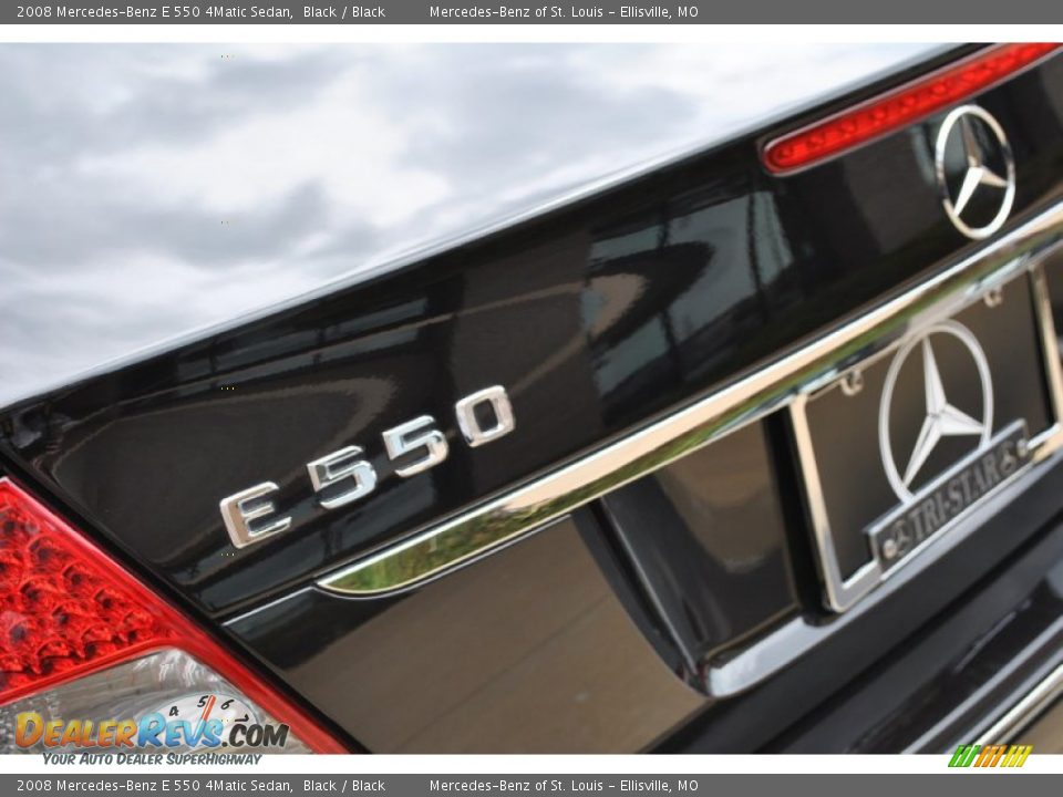 2008 Mercedes-Benz E 550 4Matic Sedan Black / Black Photo #10