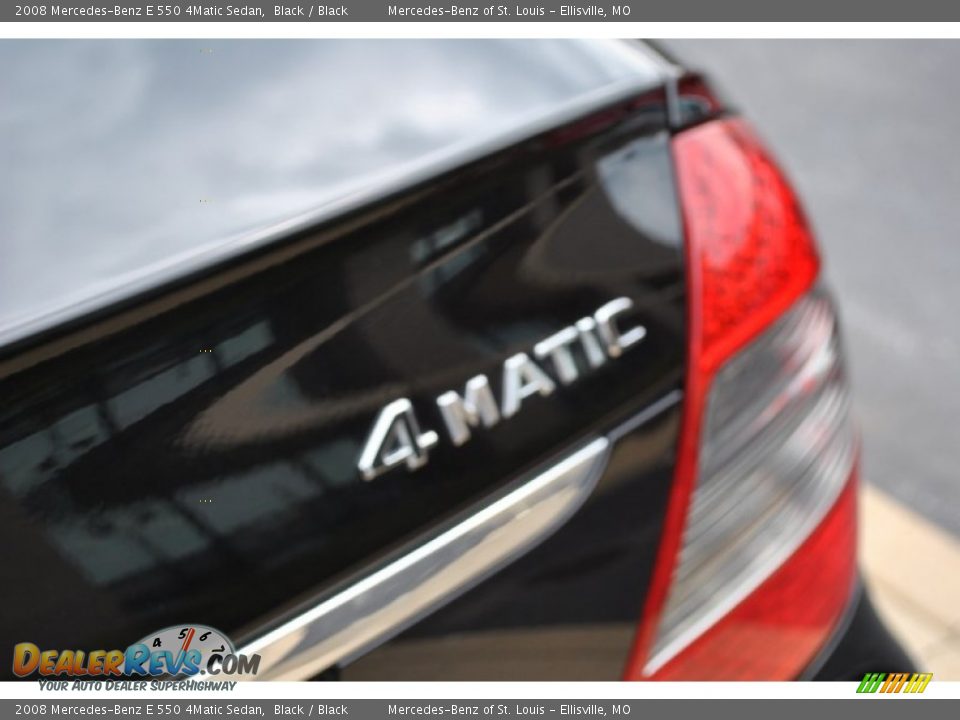 2008 Mercedes-Benz E 550 4Matic Sedan Black / Black Photo #11