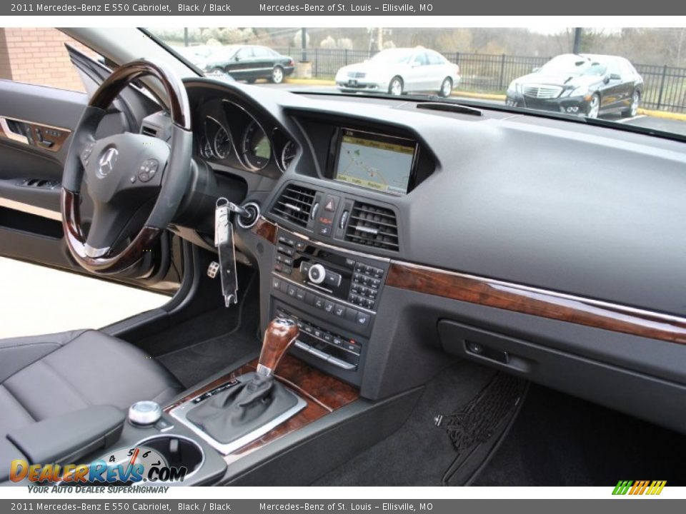 2011 Mercedes-Benz E 550 Cabriolet Black / Black Photo #20