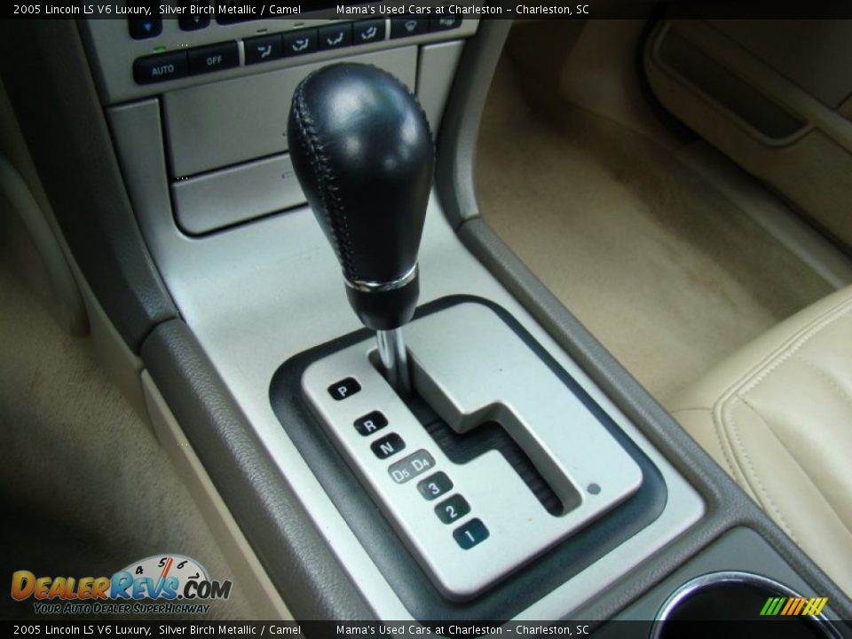 2005 Lincoln LS V6 Luxury Shifter Photo #18