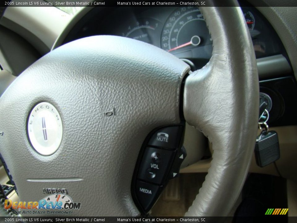 2005 Lincoln LS V6 Luxury Silver Birch Metallic / Camel Photo #21