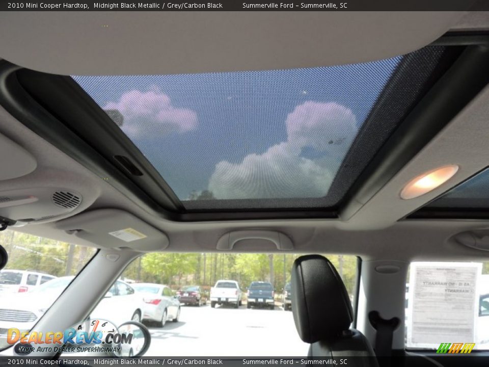 2010 Mini Cooper Hardtop Midnight Black Metallic / Grey/Carbon Black Photo #4