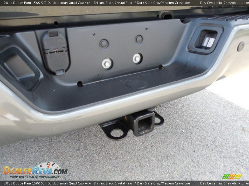 2011 Dodge Ram 1500 SLT Outdoorsman Quad Cab 4x4 Brilliant Black Crystal Pearl / Dark Slate Gray/Medium Graystone Photo #6