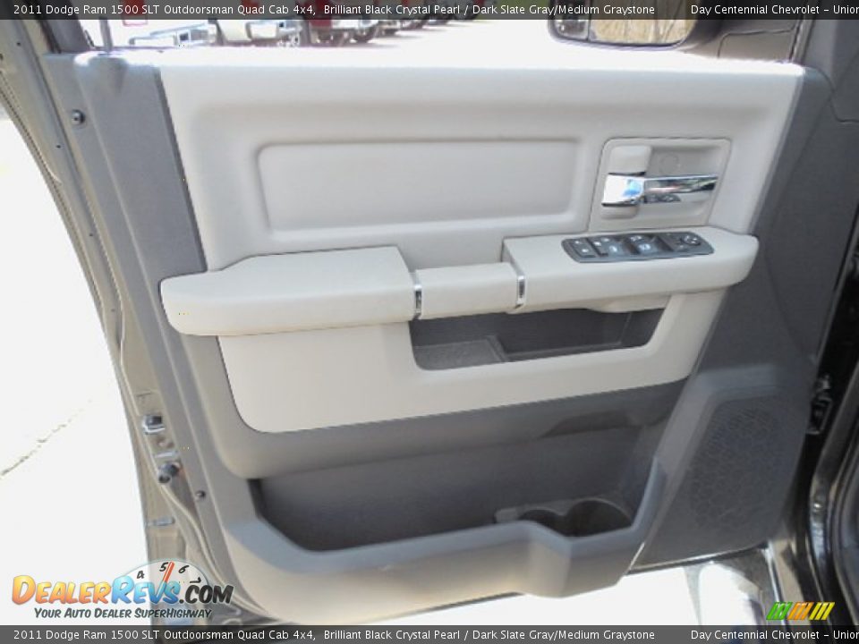 2011 Dodge Ram 1500 SLT Outdoorsman Quad Cab 4x4 Brilliant Black Crystal Pearl / Dark Slate Gray/Medium Graystone Photo #13