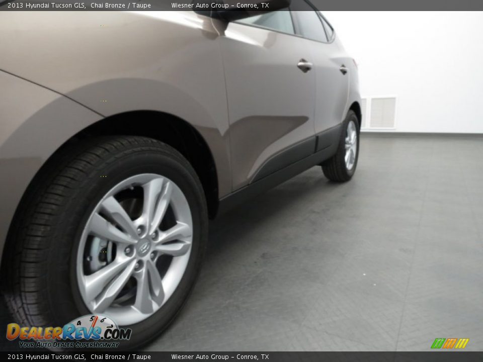 2013 Hyundai Tucson GLS Chai Bronze / Taupe Photo #5