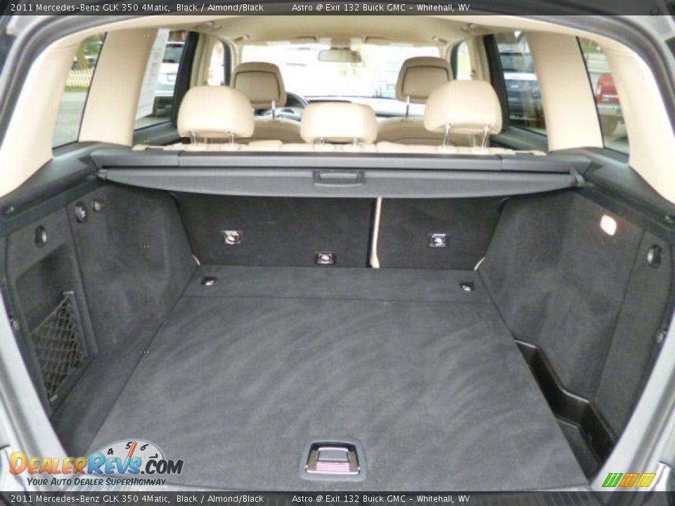 2011 Mercedes-Benz GLK 350 4Matic Black / Almond/Black Photo #13