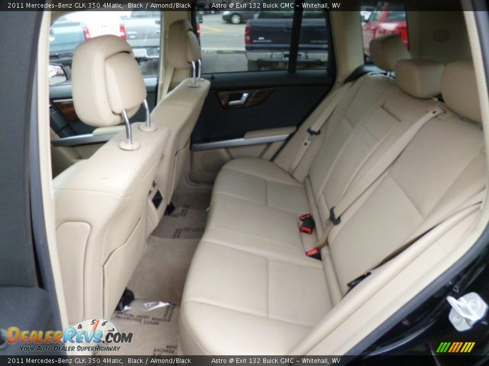 2011 Mercedes-Benz GLK 350 4Matic Black / Almond/Black Photo #14
