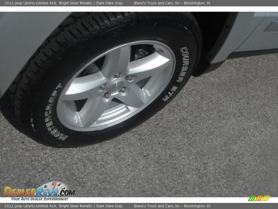2011 Jeep Liberty Limited 4x4 Bright Silver Metallic / Dark Slate Gray Photo #6