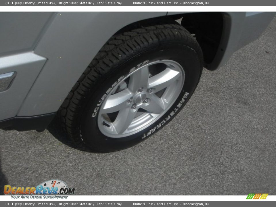2011 Jeep Liberty Limited 4x4 Bright Silver Metallic / Dark Slate Gray Photo #11
