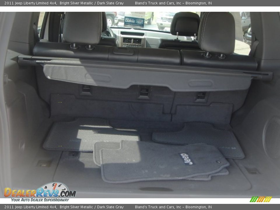 2011 Jeep Liberty Limited 4x4 Bright Silver Metallic / Dark Slate Gray Photo #24