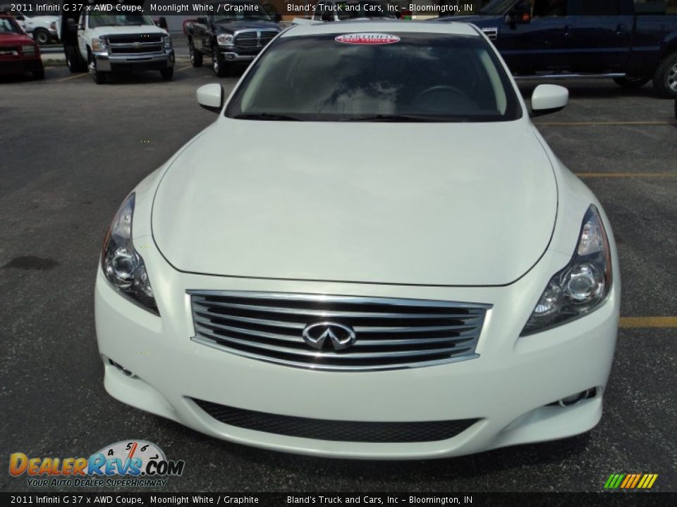2011 Infiniti G 37 x AWD Coupe Moonlight White / Graphite Photo #30