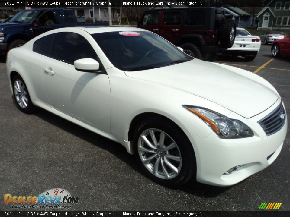 2011 Infiniti G 37 x AWD Coupe Moonlight White / Graphite Photo #31