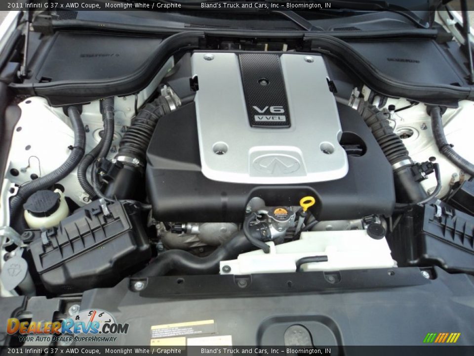 2011 Infiniti G 37 x AWD Coupe Moonlight White / Graphite Photo #35