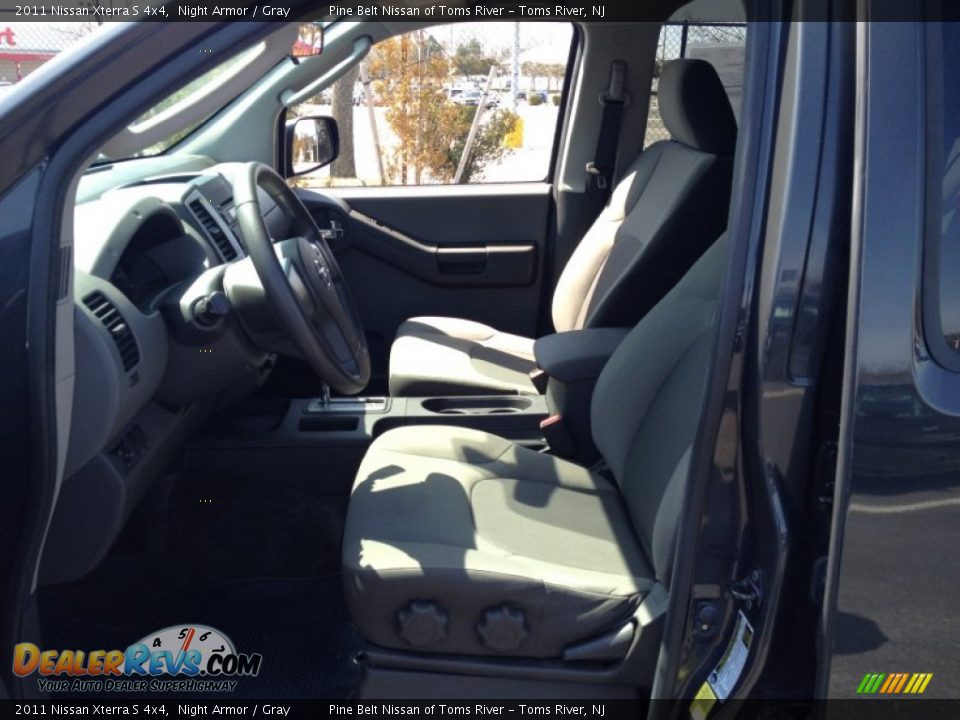 2011 Nissan Xterra S 4x4 Night Armor / Gray Photo #9