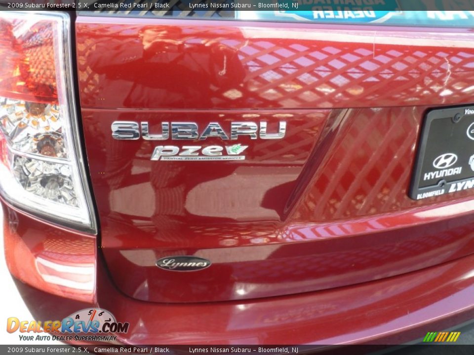 2009 Subaru Forester 2.5 X Camellia Red Pearl / Black Photo #5