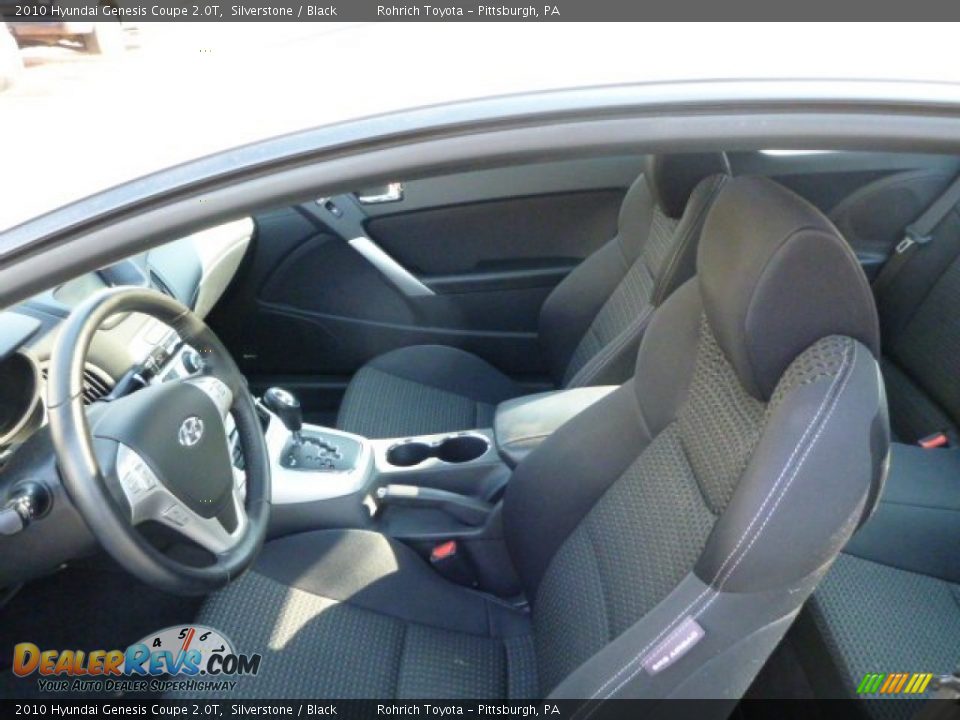 2010 Hyundai Genesis Coupe 2.0T Silverstone / Black Photo #4