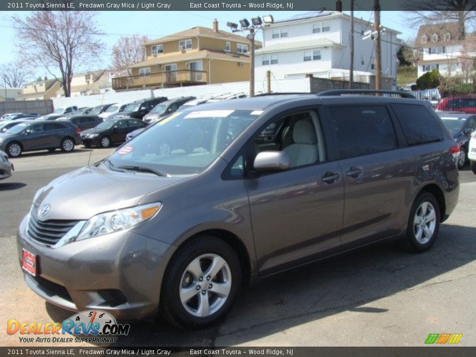 2011 Toyota Sienna LE Predawn Gray Mica / Light Gray Photo #3