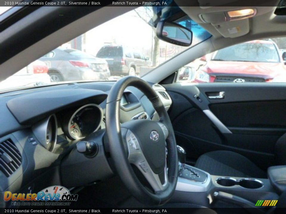 2010 Hyundai Genesis Coupe 2.0T Silverstone / Black Photo #18