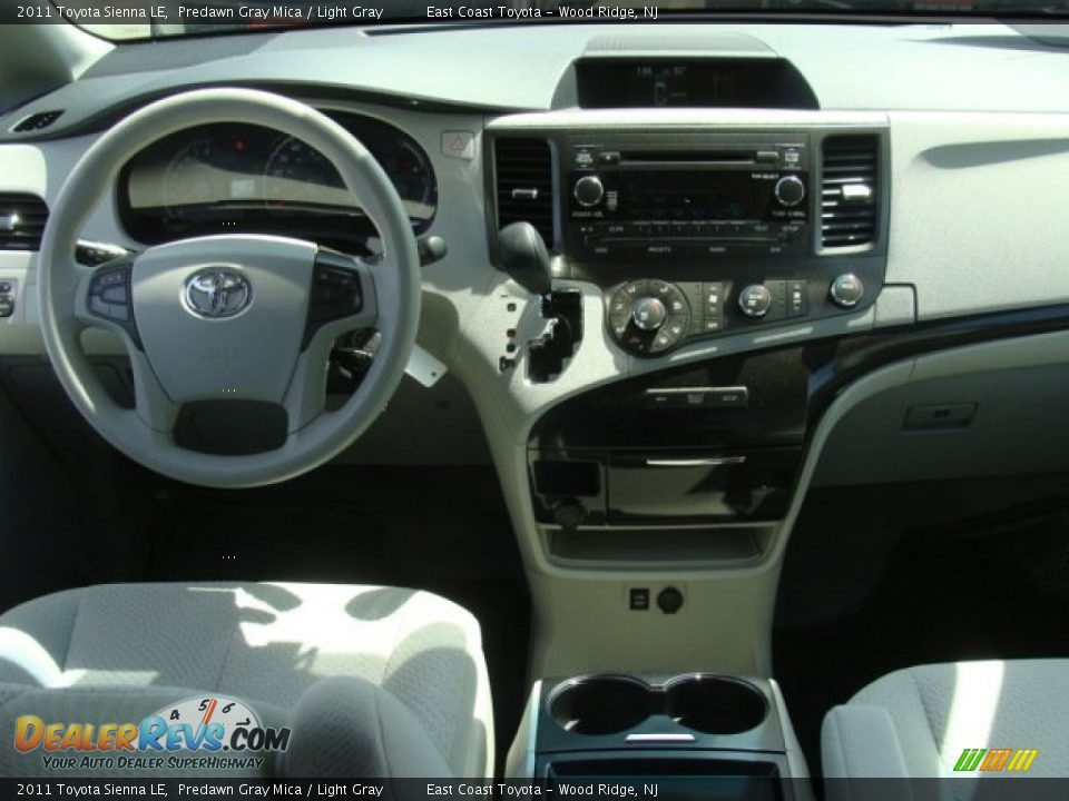 2011 Toyota Sienna LE Predawn Gray Mica / Light Gray Photo #9