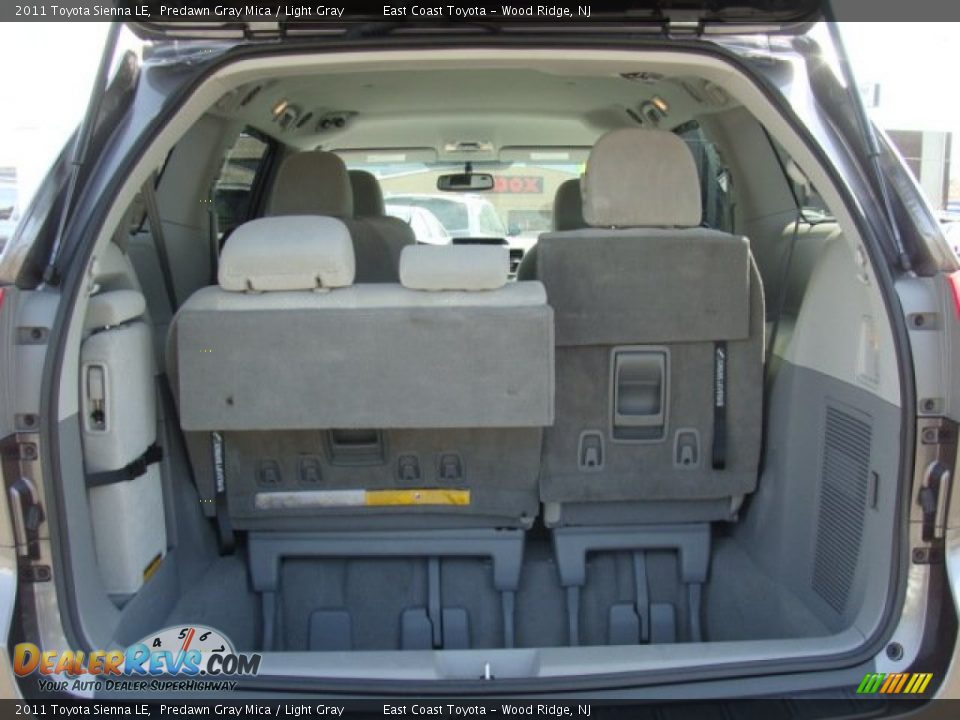 2011 Toyota Sienna LE Predawn Gray Mica / Light Gray Photo #12