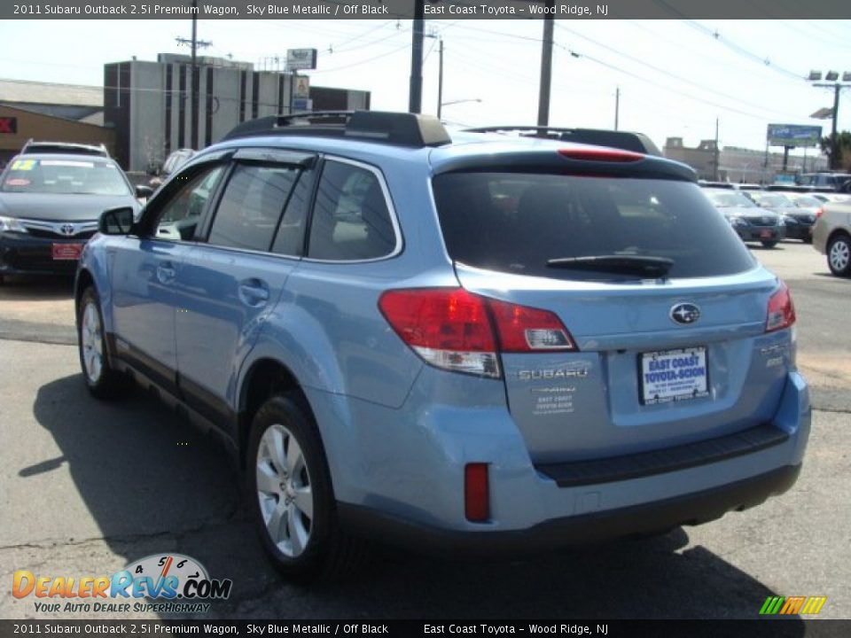 2011 Subaru Outback 2.5i Premium Wagon Sky Blue Metallic / Off Black Photo #4