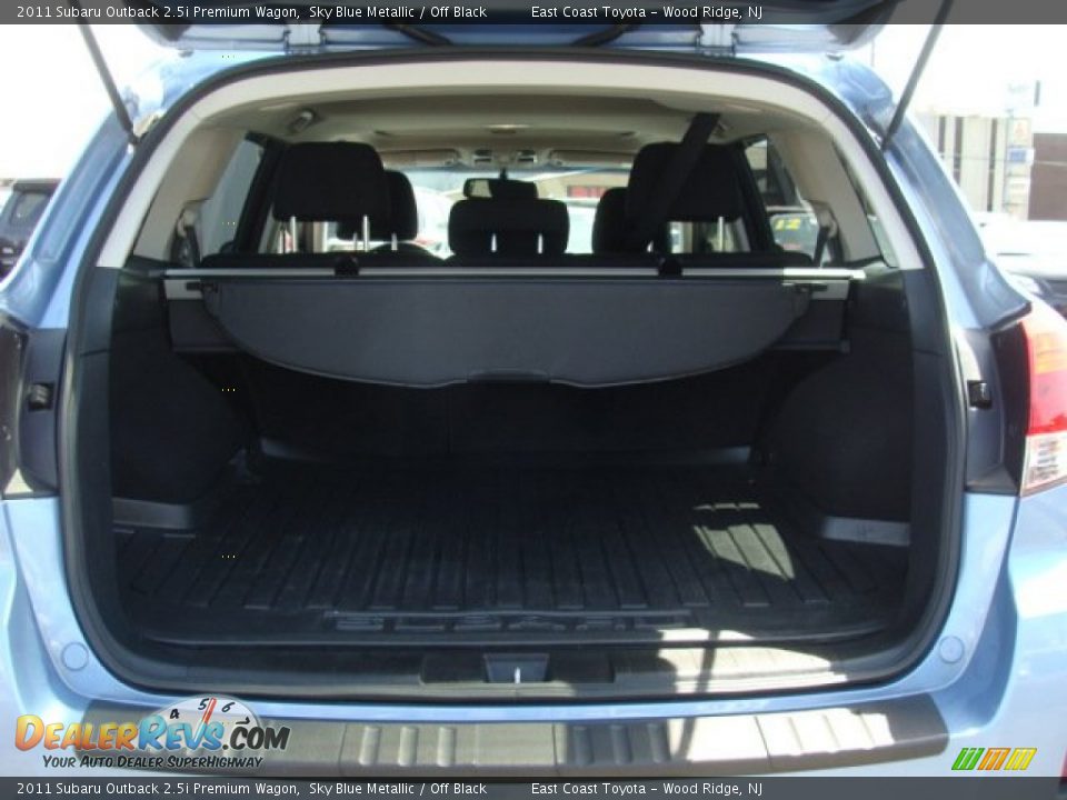 2011 Subaru Outback 2.5i Premium Wagon Sky Blue Metallic / Off Black Photo #13