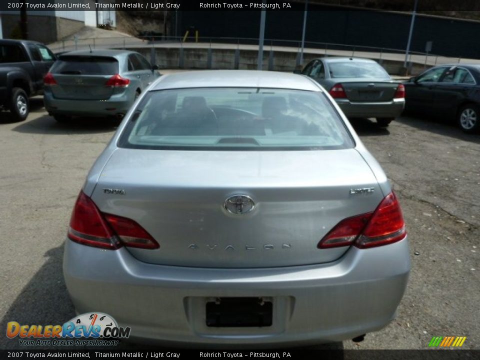 2007 Toyota Avalon Limited Titanium Metallic / Light Gray Photo #12