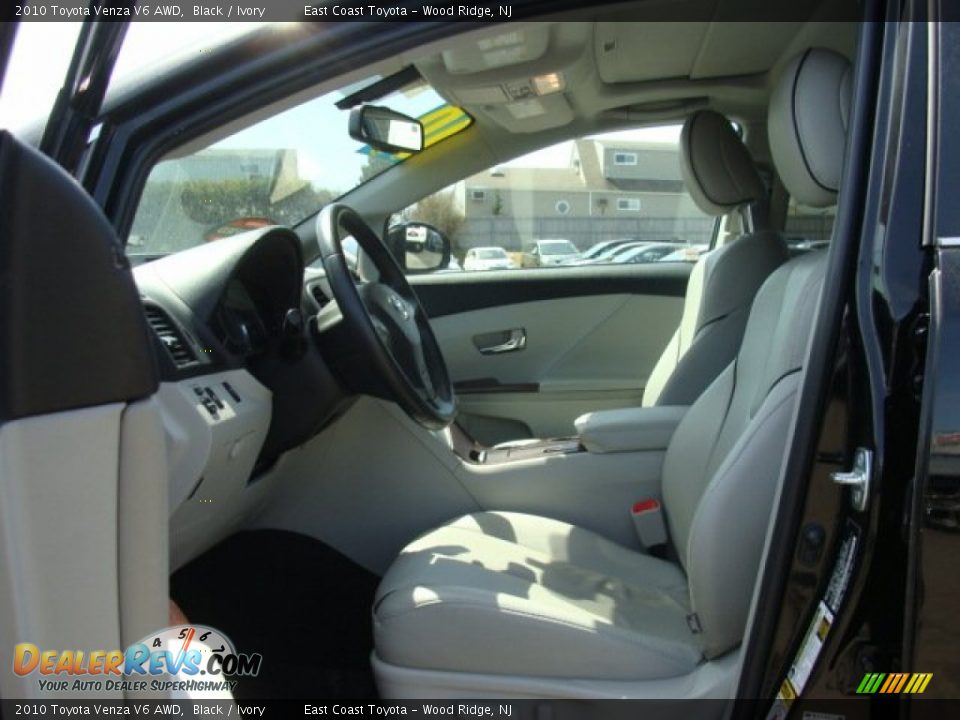 2010 Toyota Venza V6 AWD Black / Ivory Photo #7