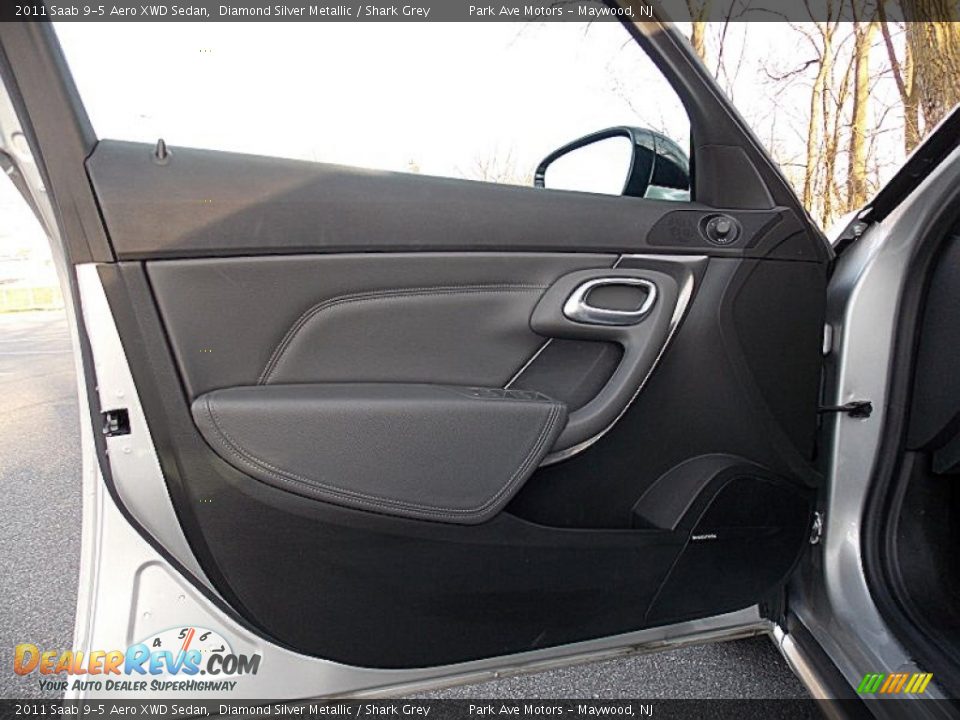 Door Panel of 2011 Saab 9-5 Aero XWD Sedan Photo #9