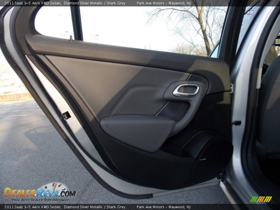 2011 Saab 9-5 Aero XWD Sedan Diamond Silver Metallic / Shark Grey Photo #18