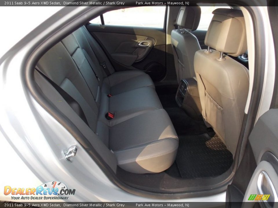 2011 Saab 9-5 Aero XWD Sedan Diamond Silver Metallic / Shark Grey Photo #27
