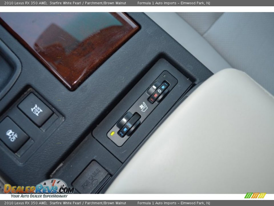 2010 Lexus RX 350 AWD Starfire White Pearl / Parchment/Brown Walnut Photo #18