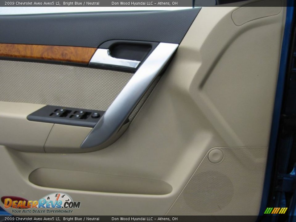 2009 Chevrolet Aveo Aveo5 LS Bright Blue / Neutral Photo #10