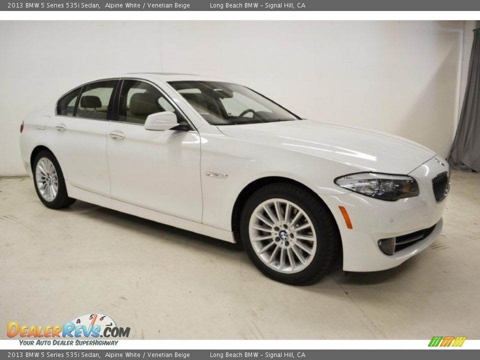 2013 BMW 5 Series 535i Sedan Alpine White / Venetian Beige Photo #2