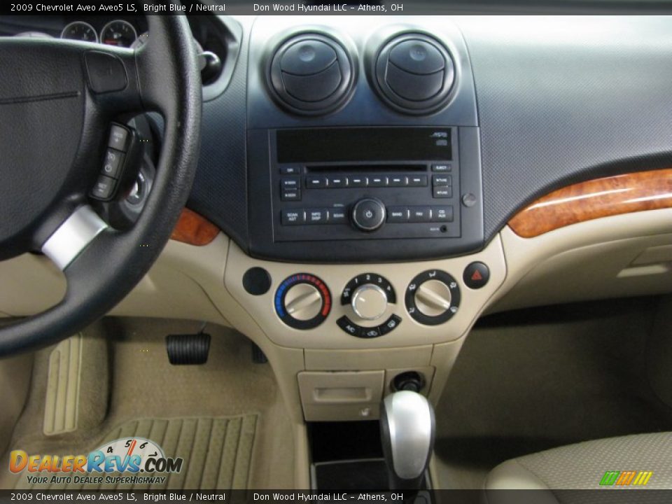 2009 Chevrolet Aveo Aveo5 LS Bright Blue / Neutral Photo #22