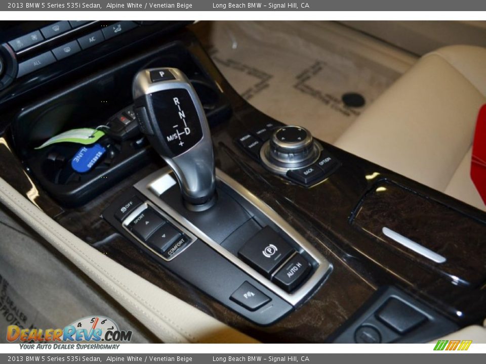 2013 BMW 5 Series 535i Sedan Alpine White / Venetian Beige Photo #9