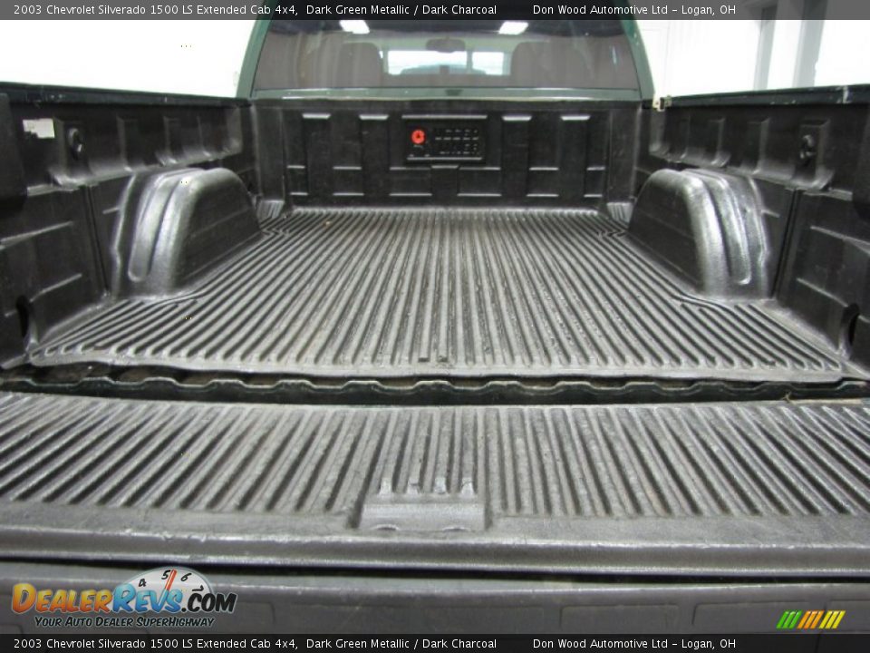 2003 Chevrolet Silverado 1500 LS Extended Cab 4x4 Dark Green Metallic / Dark Charcoal Photo #3