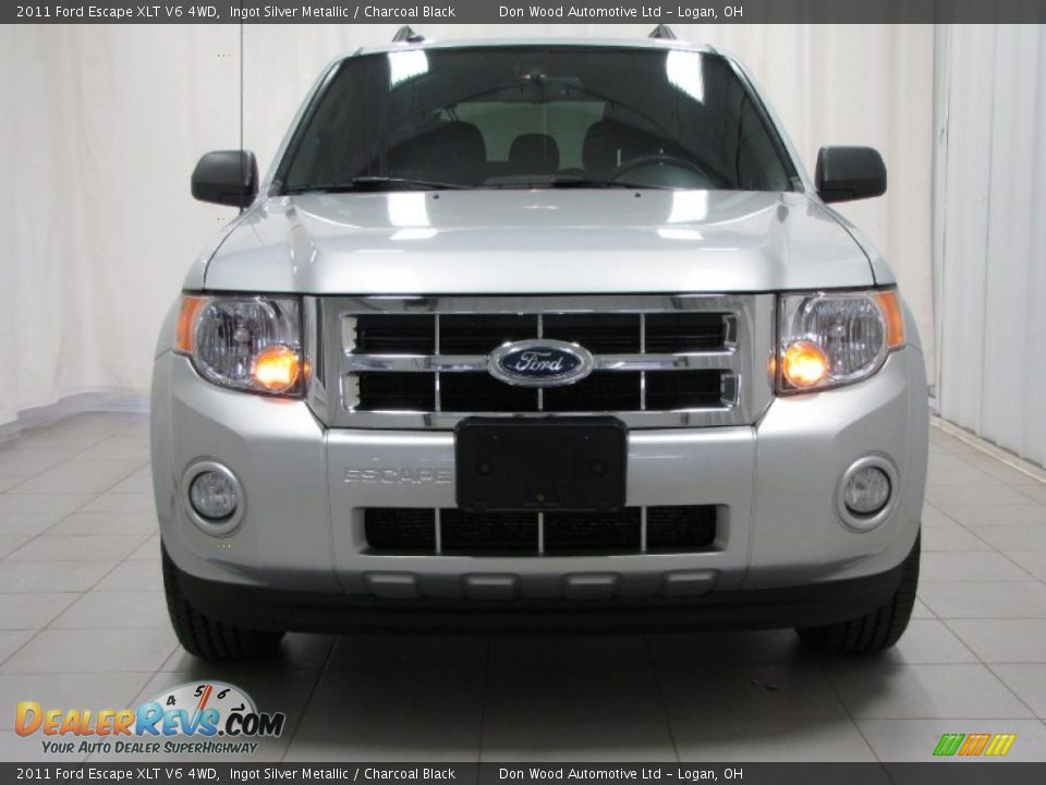 2011 Ford Escape XLT V6 4WD Ingot Silver Metallic / Charcoal Black Photo #2