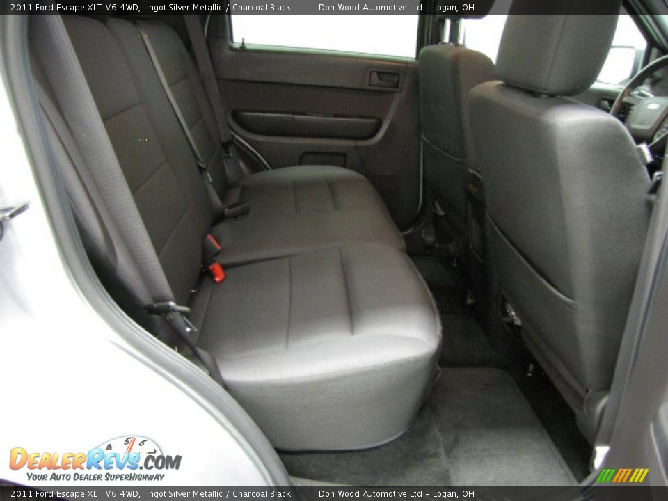 2011 Ford Escape XLT V6 4WD Ingot Silver Metallic / Charcoal Black Photo #7