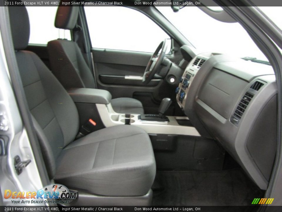 2011 Ford Escape XLT V6 4WD Ingot Silver Metallic / Charcoal Black Photo #8