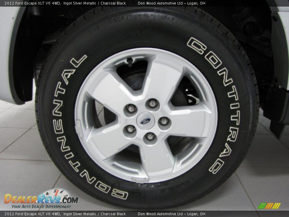 2011 Ford Escape XLT V6 4WD Ingot Silver Metallic / Charcoal Black Photo #23