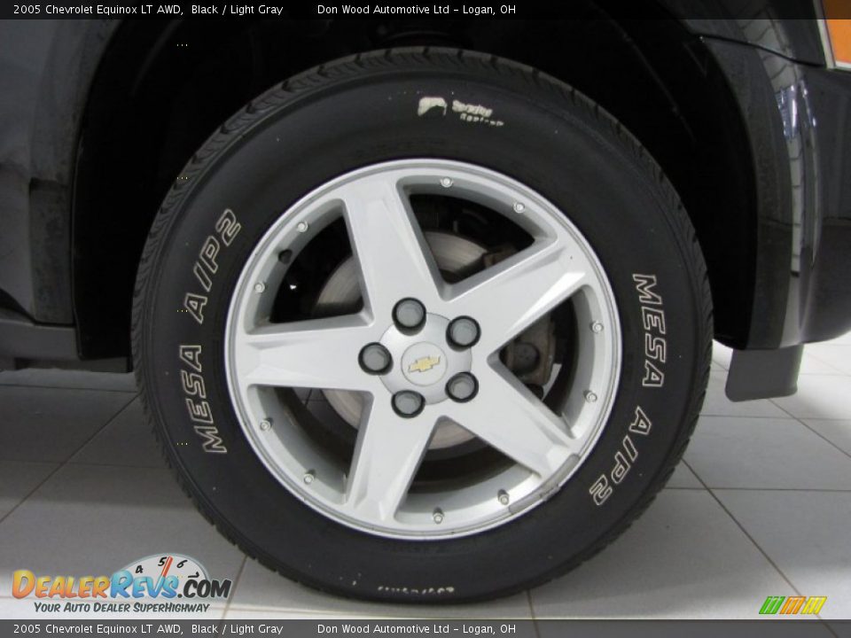 2005 Chevrolet Equinox LT AWD Black / Light Gray Photo #23