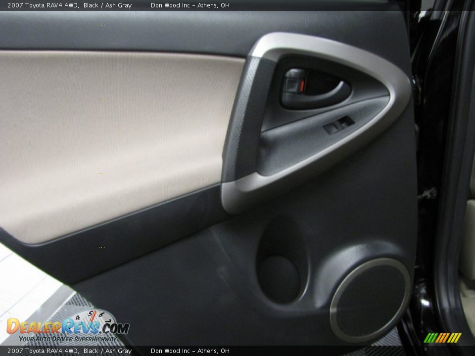 2007 Toyota RAV4 4WD Black / Ash Gray Photo #12