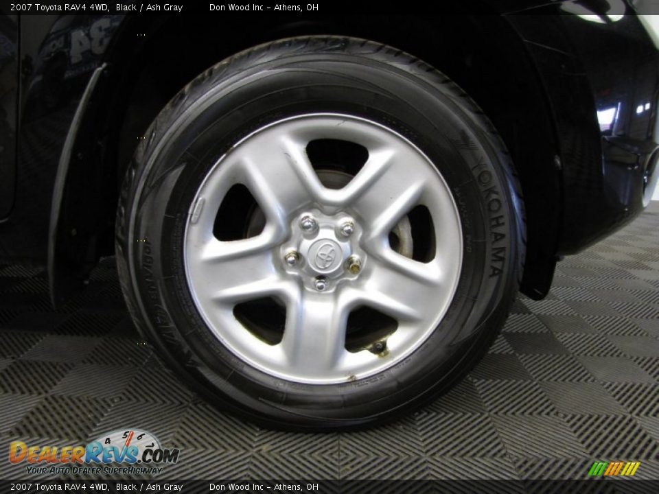2007 Toyota RAV4 4WD Black / Ash Gray Photo #26