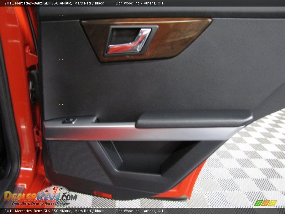 2011 Mercedes-Benz GLK 350 4Matic Mars Red / Black Photo #13