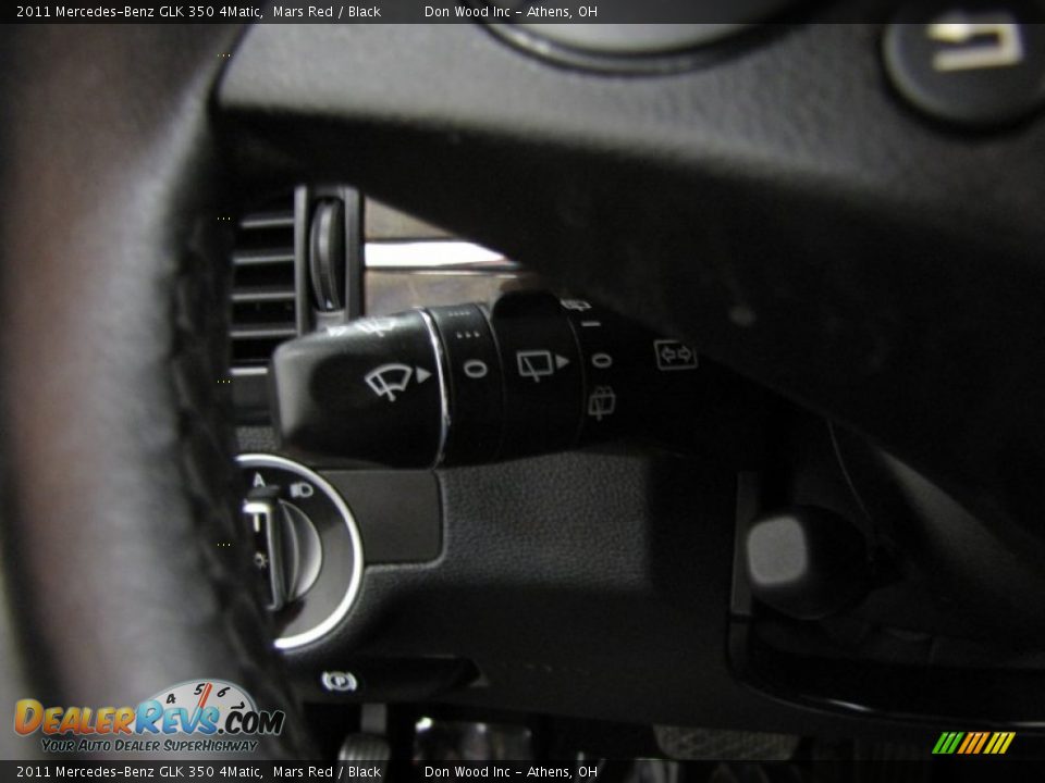 2011 Mercedes-Benz GLK 350 4Matic Mars Red / Black Photo #18