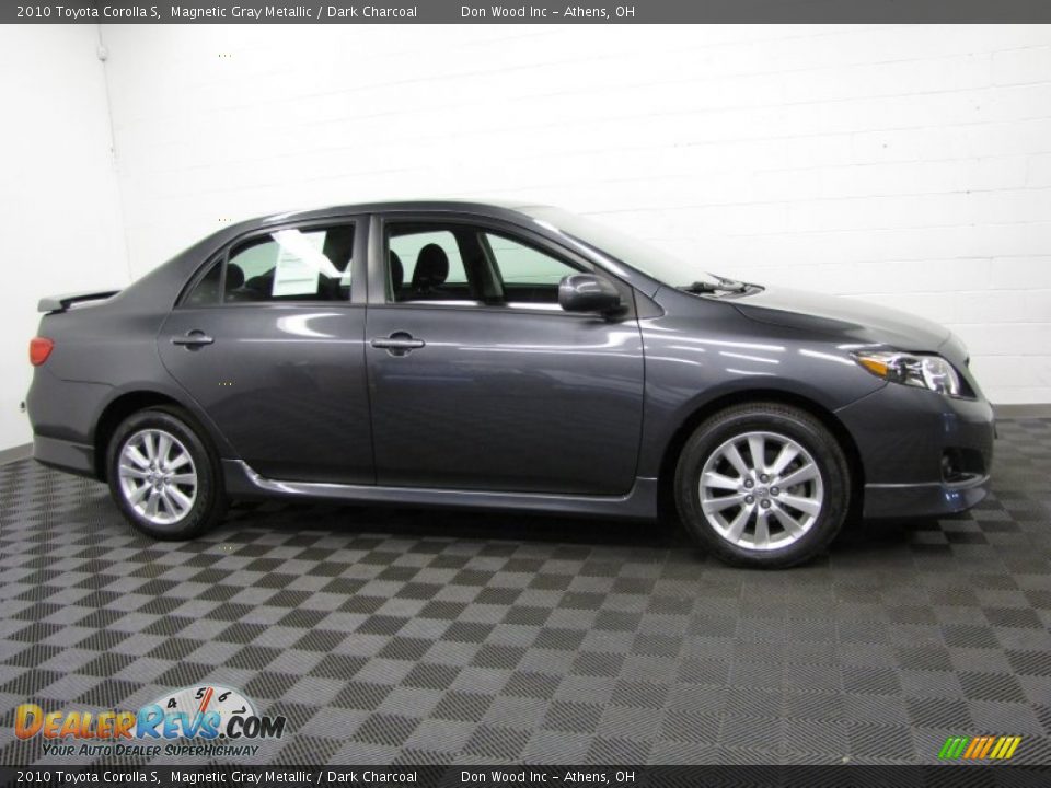 2010 Toyota Corolla S Magnetic Gray Metallic / Dark Charcoal Photo #3
