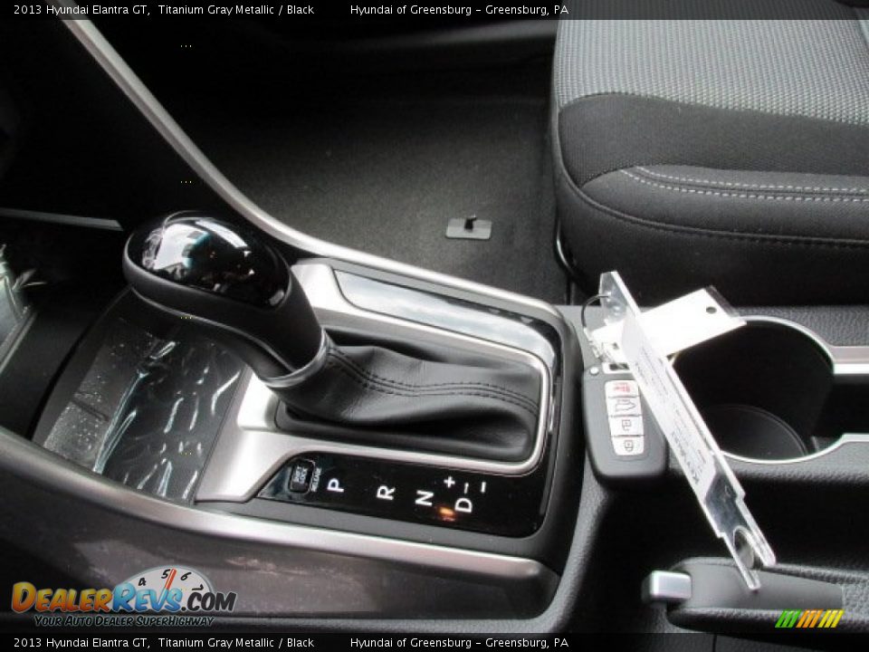 2013 Hyundai Elantra GT Titanium Gray Metallic / Black Photo #9