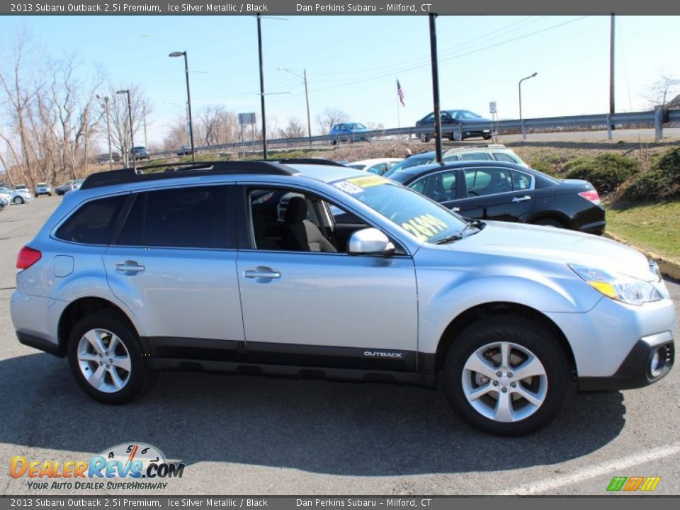 2013 Subaru Outback 2.5i Premium Ice Silver Metallic / Black Photo #4