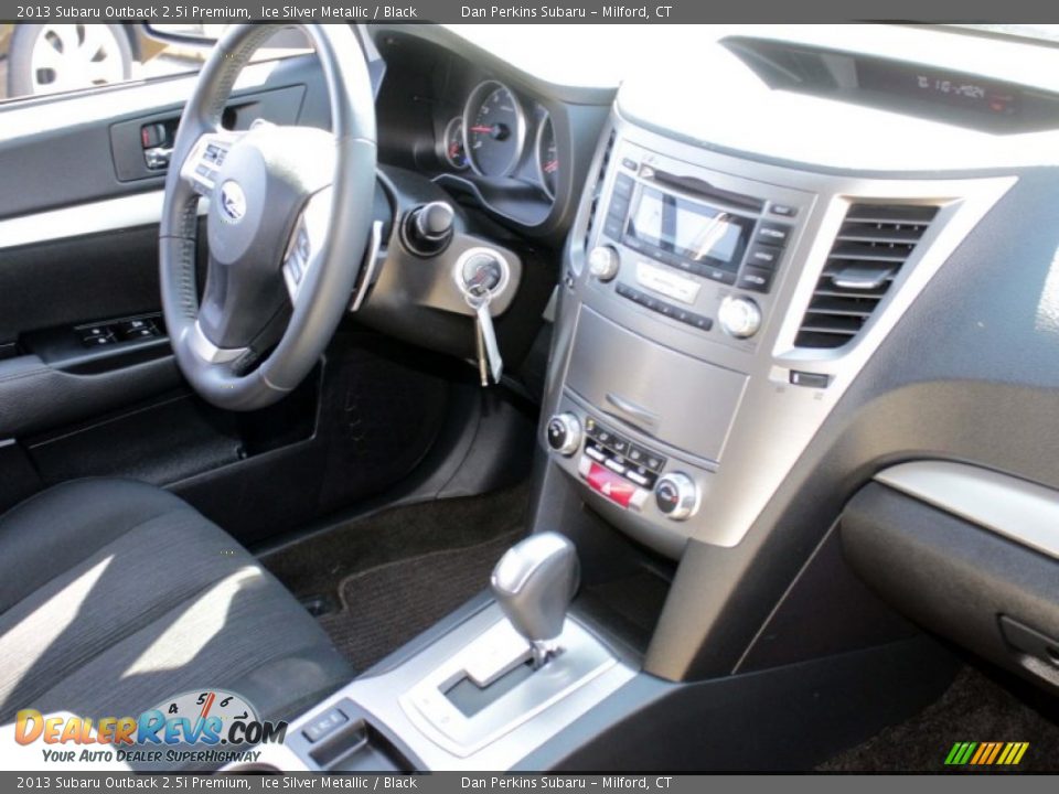 2013 Subaru Outback 2.5i Premium Ice Silver Metallic / Black Photo #9
